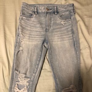 Stretchy Ripped Skinny Jeans